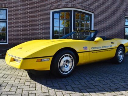 1986 - Corvette C4 Pace Car